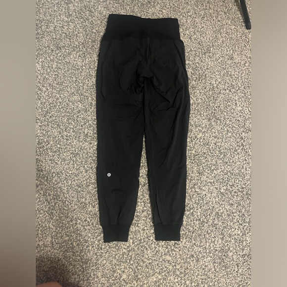 Lululemon Dance Studio Mid-rise jogger (full length) - Picture 3 of 4